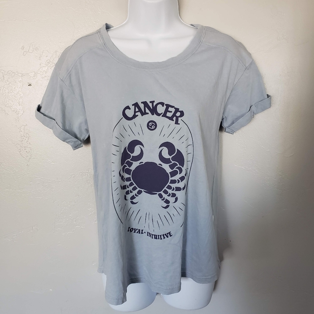 Bohme Essentials Women's Small Light Blue Short Sleeve Graphic Tee Cancer Shirt
